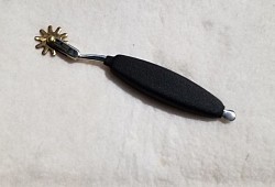 Faszienrad für Pferde zur Behandlung von Verklebungen und Trageerschöpfung.